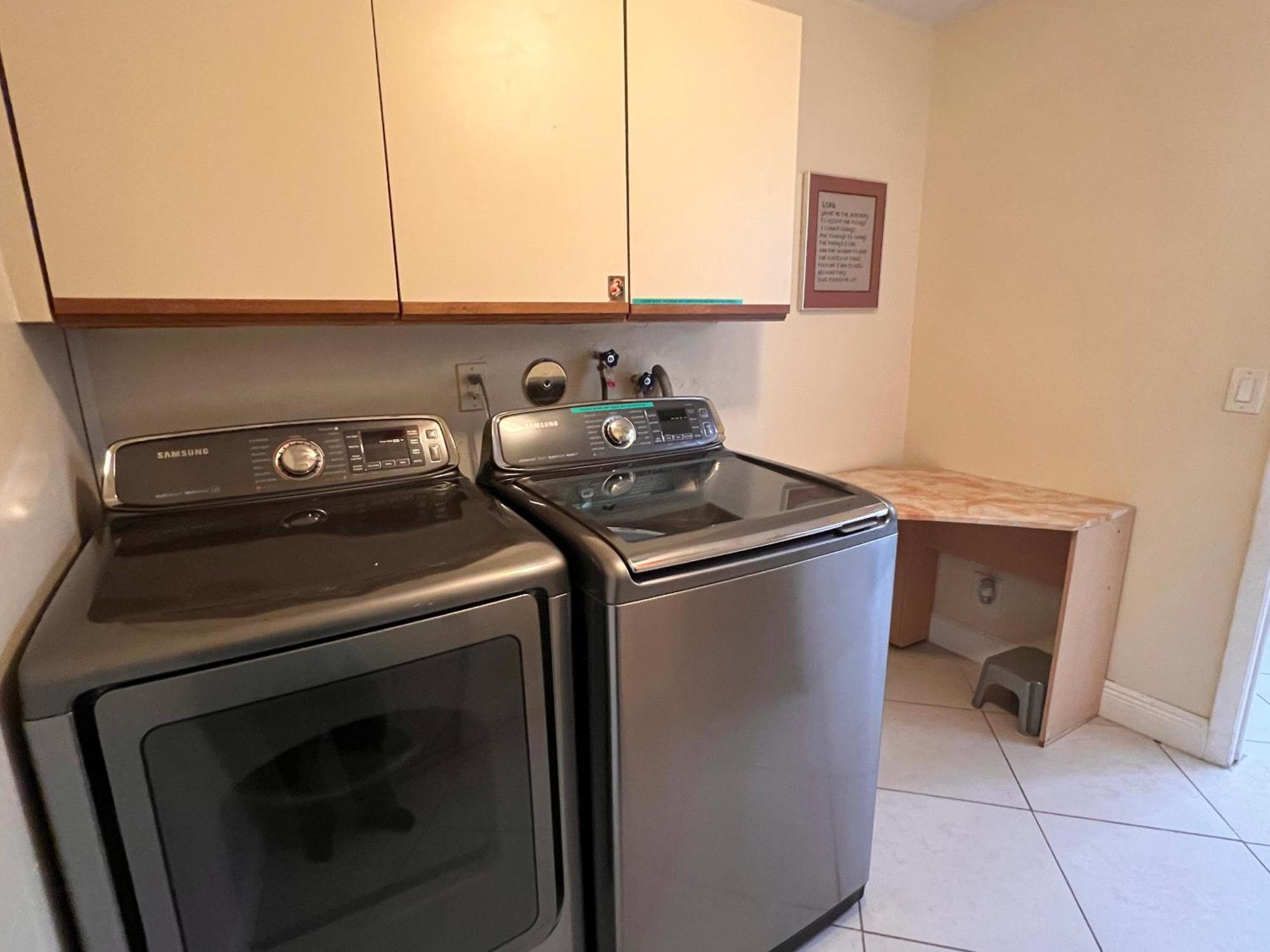 Entire Single Family Home 3 Bed 2 Bath In Water Front Big Cozy Back Yard View Coconut Creek Exterior photo