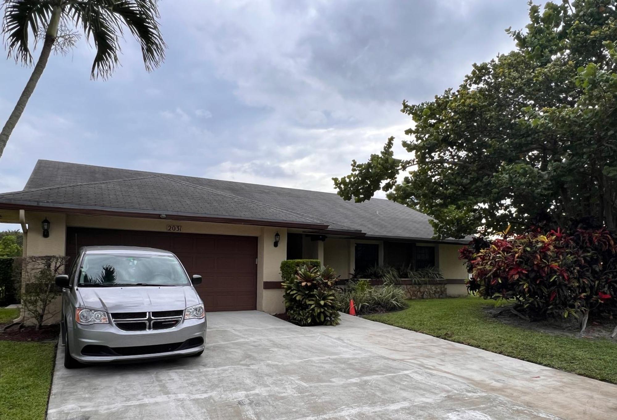 Entire Single Family Home 3 Bed 2 Bath In Water Front Big Cozy Back Yard View Coconut Creek Exterior photo