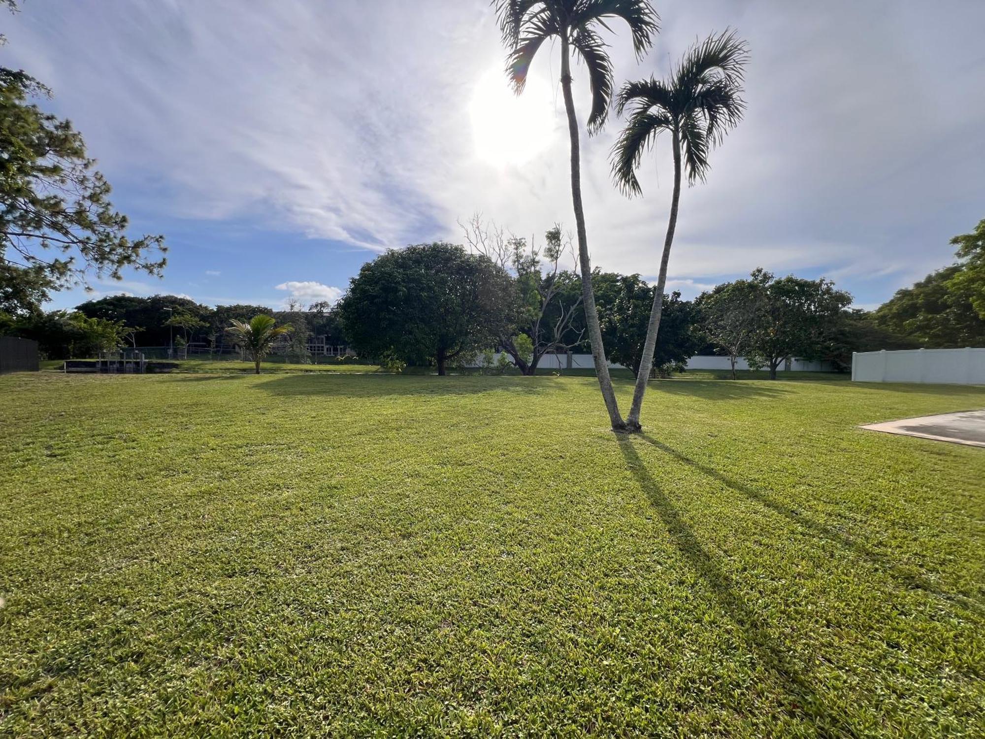 Entire Single Family Home 3 Bed 2 Bath In Water Front Big Cozy Back Yard View Coconut Creek Exterior photo